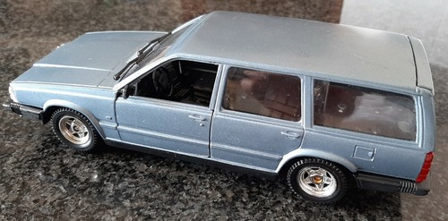 Polistil volvo 740 gle sw - 740,